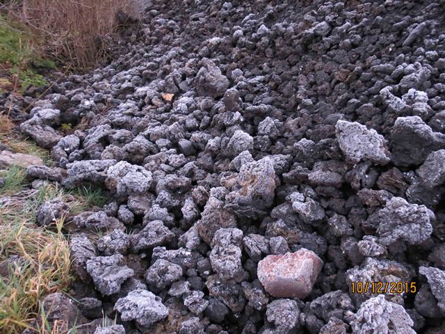 Filterstäube und Schlacken auf dem Gelände des Biomassekraftwerks Delitzsch